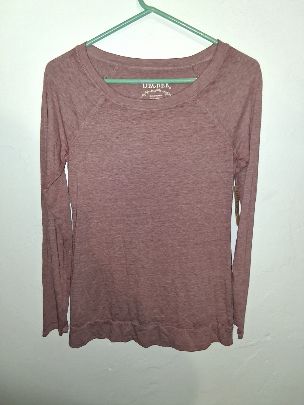Decree Womens Long Sleeve Crewneck Top in Mauve
